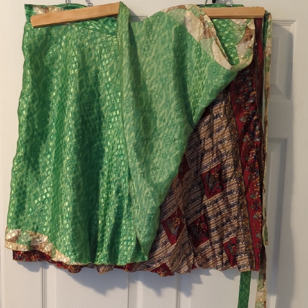 Sari Skirt Darn Good Yarn DGY Green and Red Patterned Wrap Skirt Womens Tea Leng